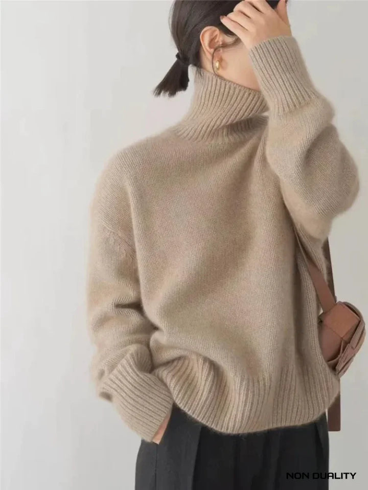 Olivia | Refined Turtleneck Sweater Khaki / S