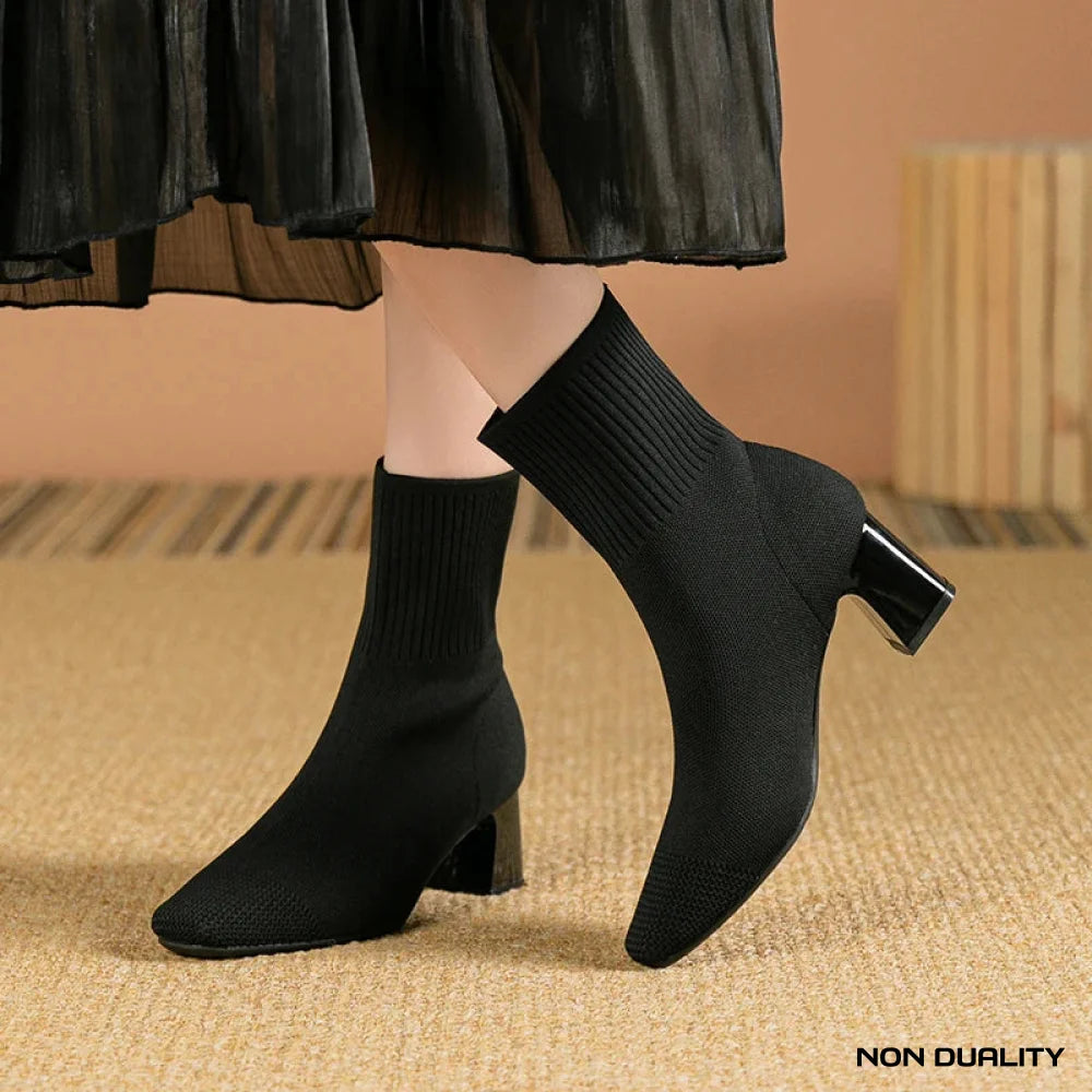 Non Duality | Elegant Knit Boots Iceland Black / 34 Bottine