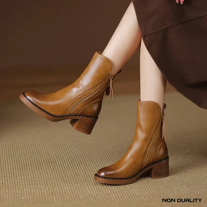 Avery | Classic Ankle Boots Brown / 35