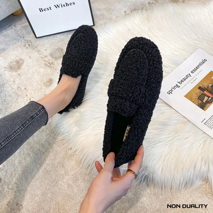 Non Duality | Teddy Loafers Black / 37