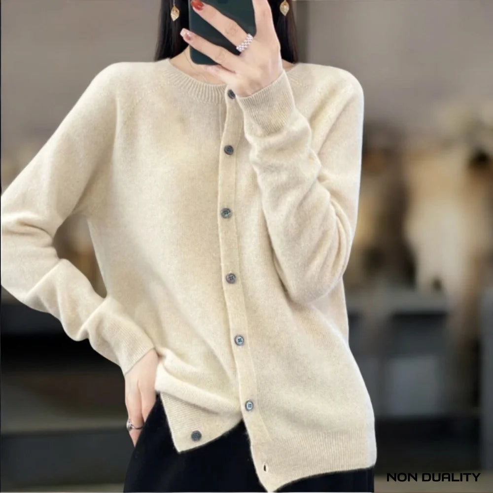 Non Duality | Soft Knit Buttoned Cardigan Beige / S