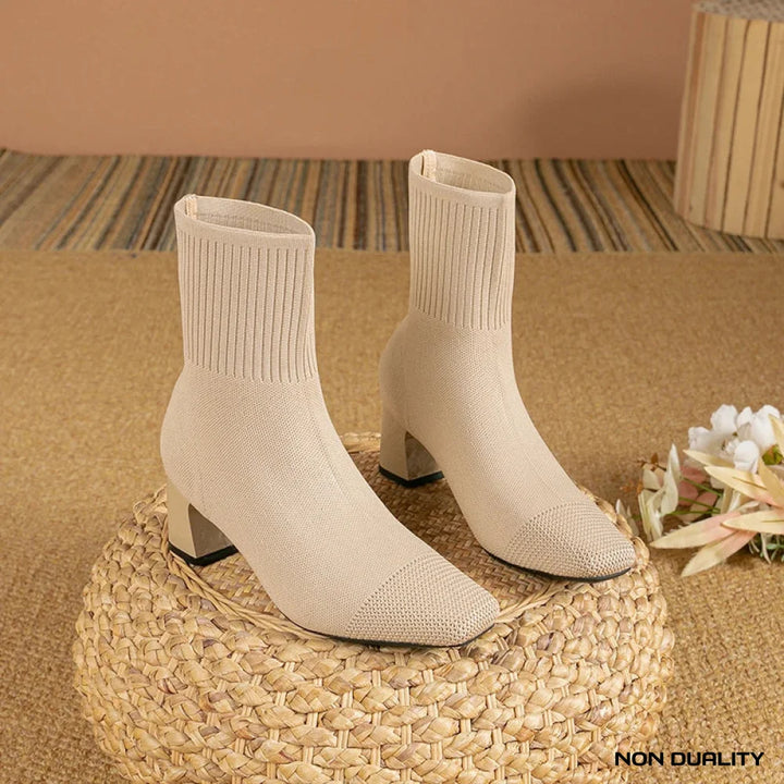 Non Duality | Elegant Knit Boots Capri Beige / 34 Bottine