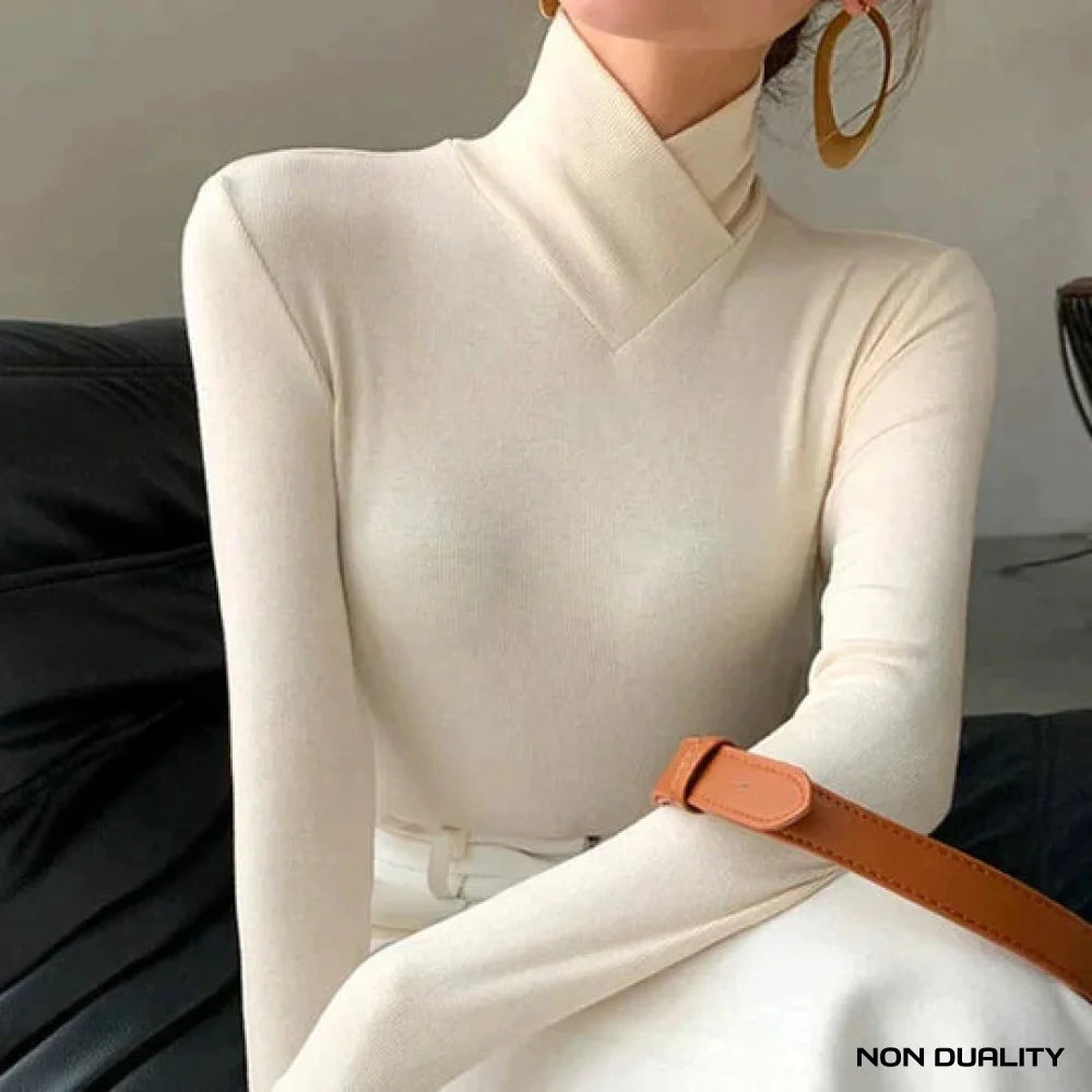 Non Duality | Elegant Twist Neck Top White / S