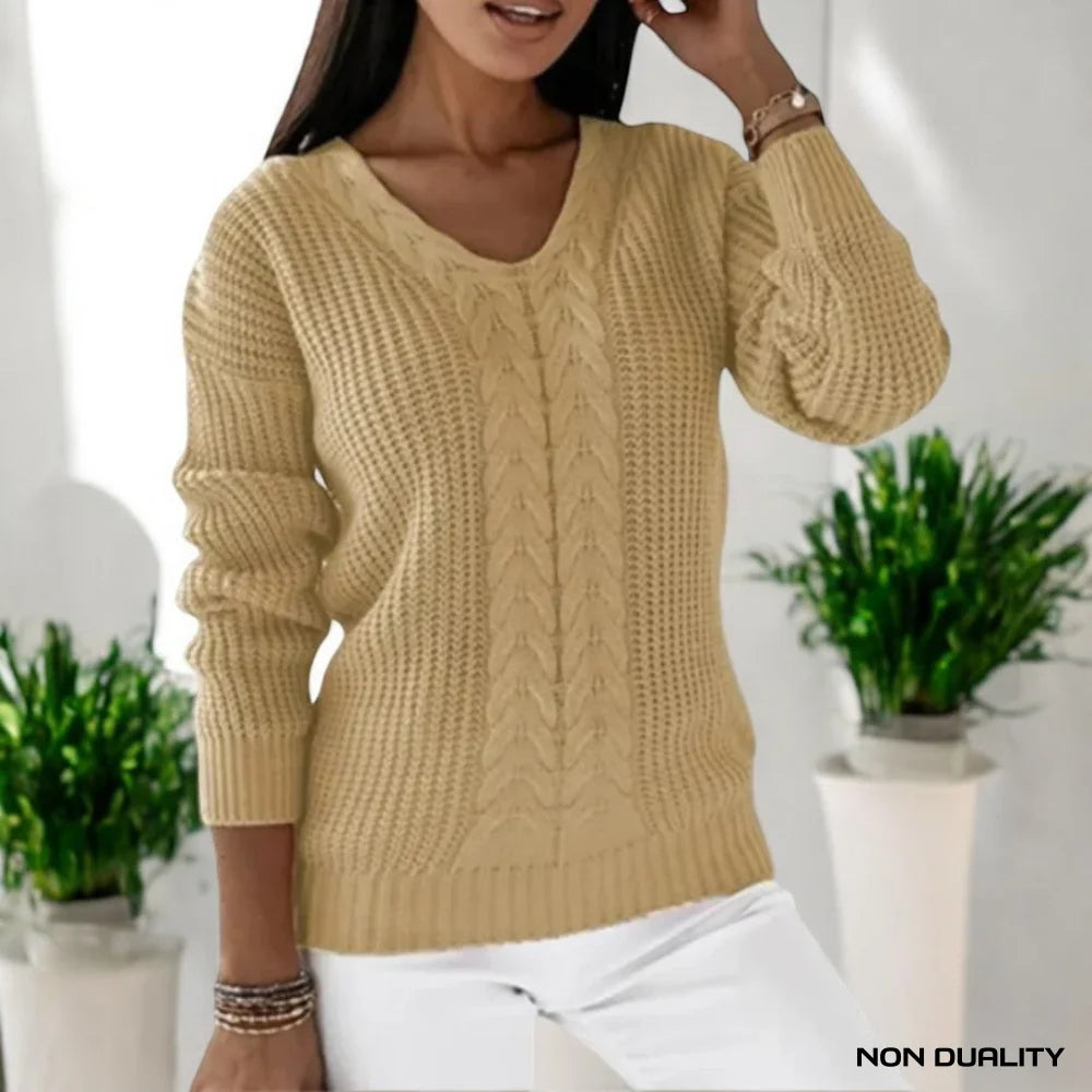 Non Duality | Chic Cable Knit Top