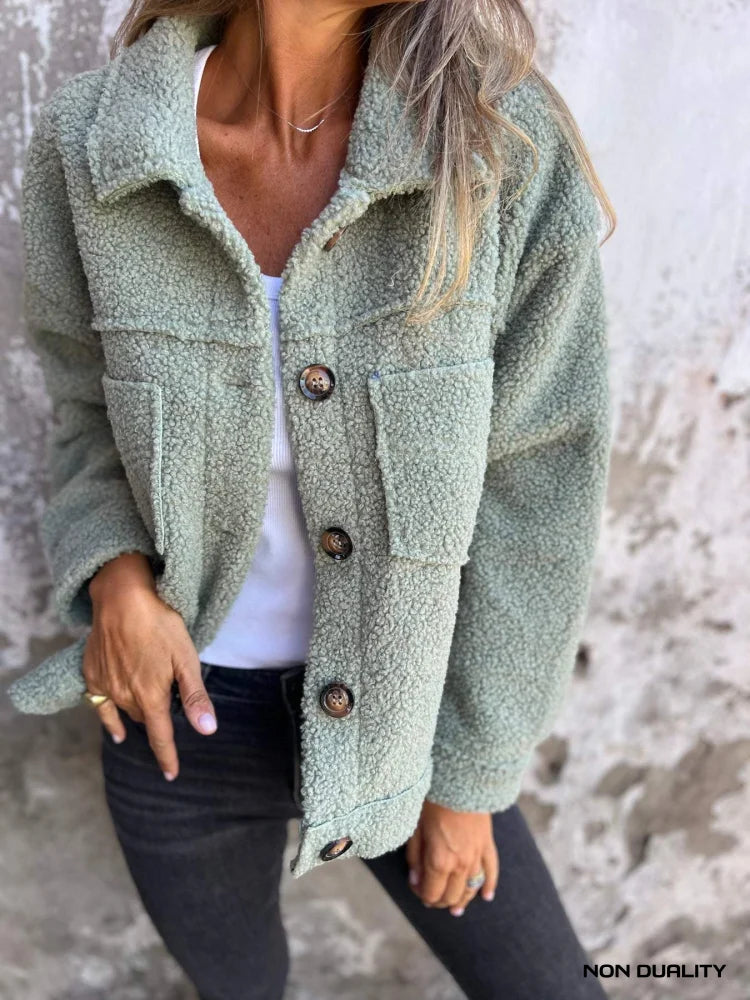 Non Duality | Soft Sherpa Button-Up Jacket Green / S